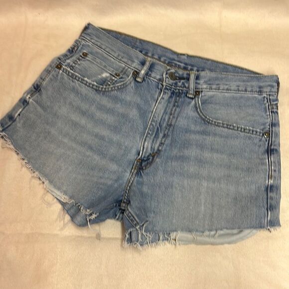 Levi's 550 Distressed Denim Cutoff Jean Shorts Size 6 - Picture 2 of 8